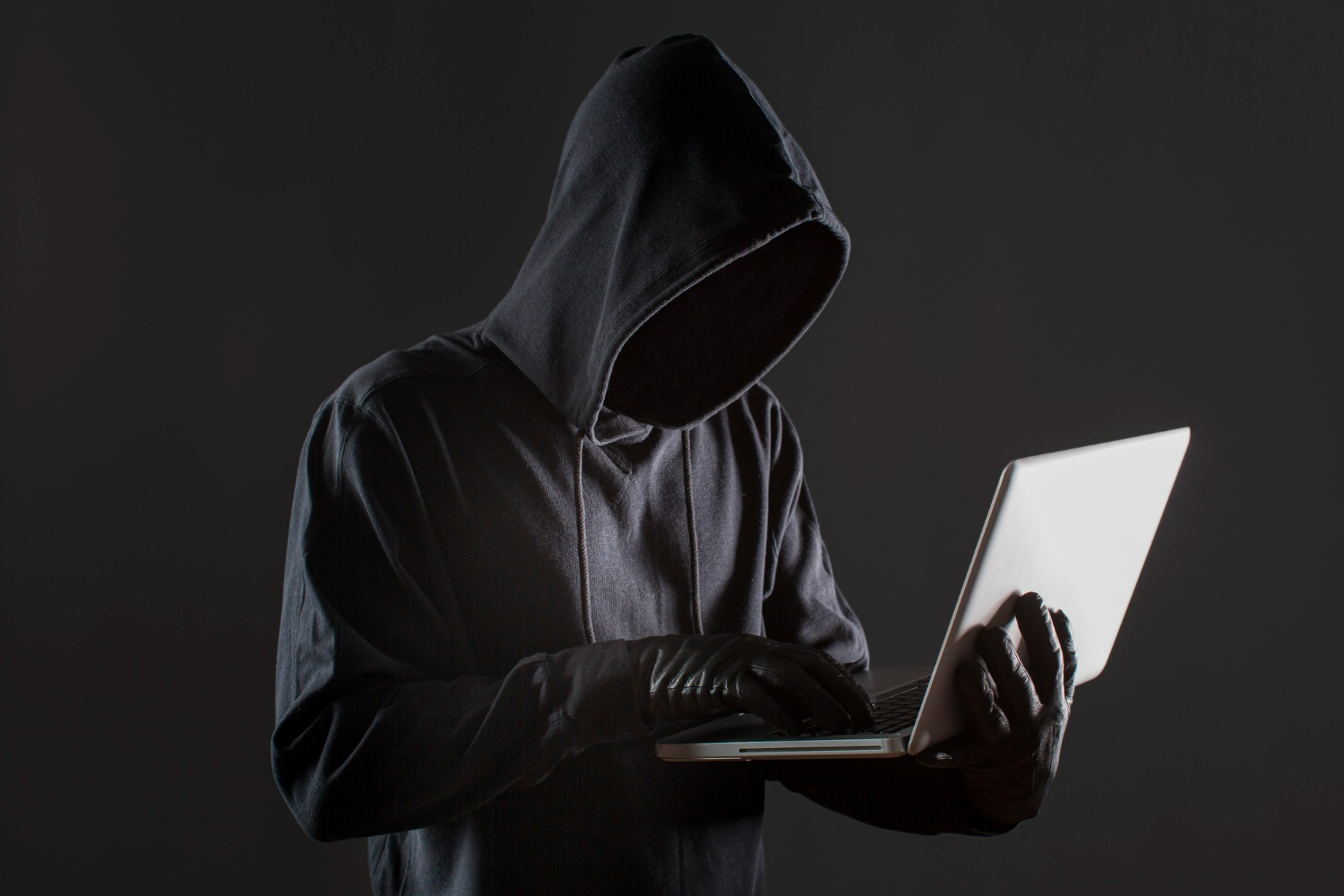 How to Use an Incognito Window to Check if Online Content is Public